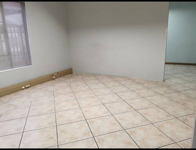 100M² APARTMENT BLOCK TO LET IN ALLEN'S NEK